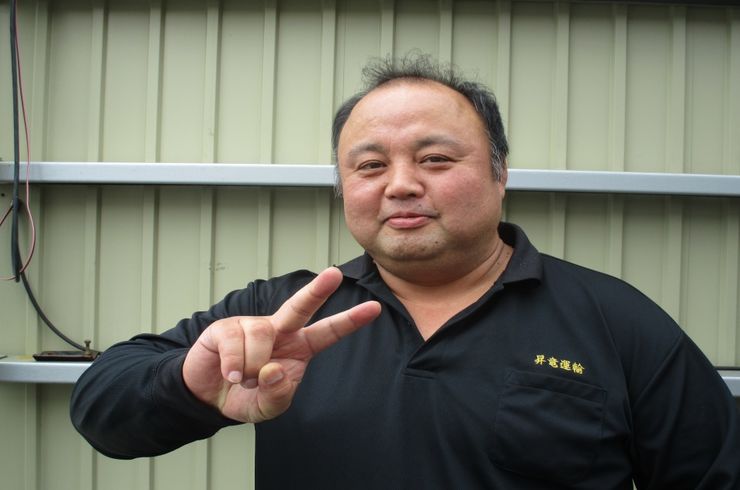 トレーラー乗務員