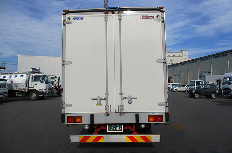 4tウィング(中型車)